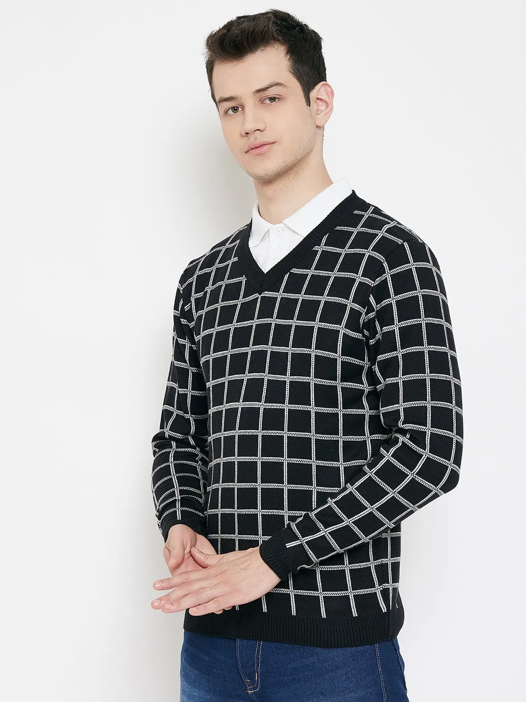 JUMP USA Men Black Checked V-Neck Casual Pullover