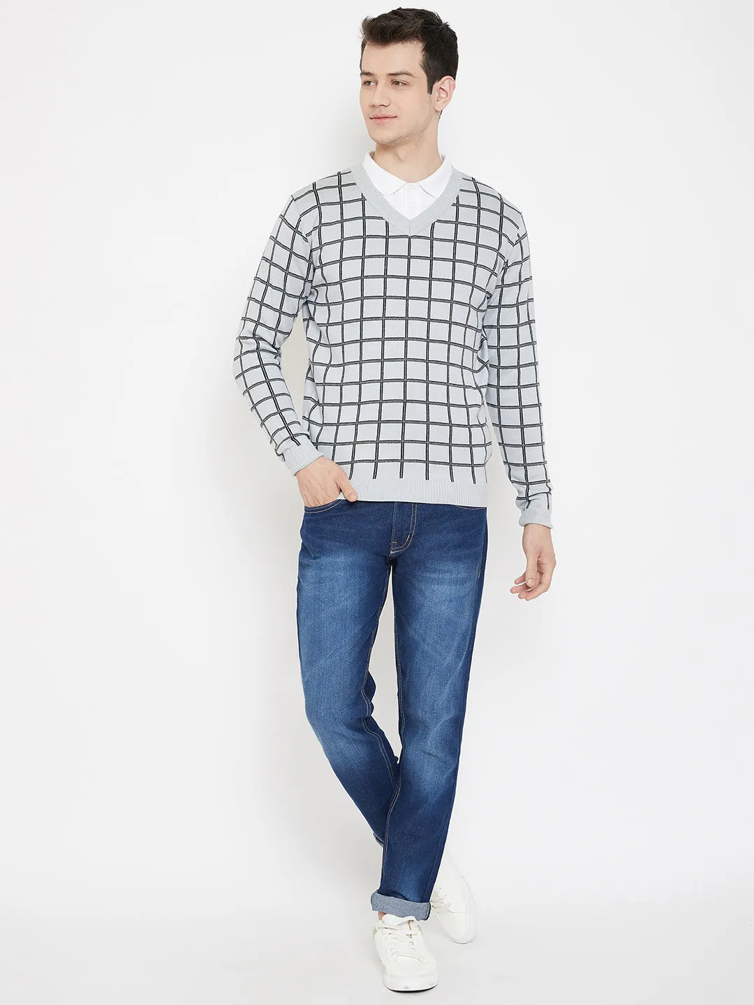 JUMP USA Men Grey Checked V-Neck Casual Pullover