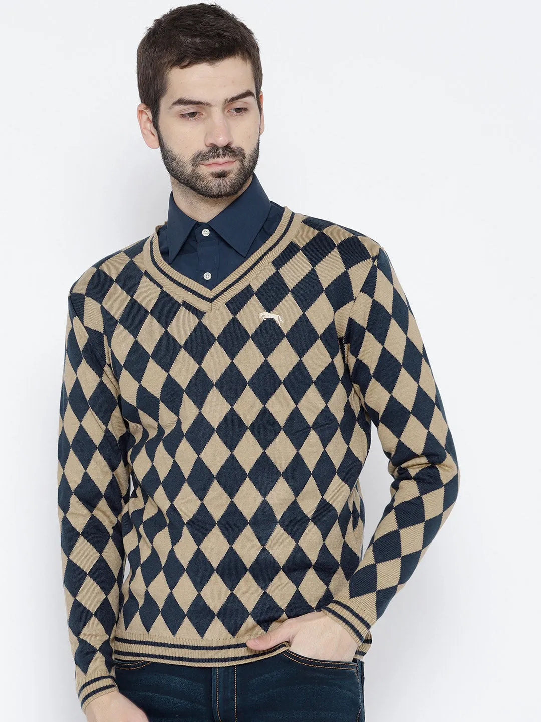 Men Beige and Navy Blue Colourblocked Pullover