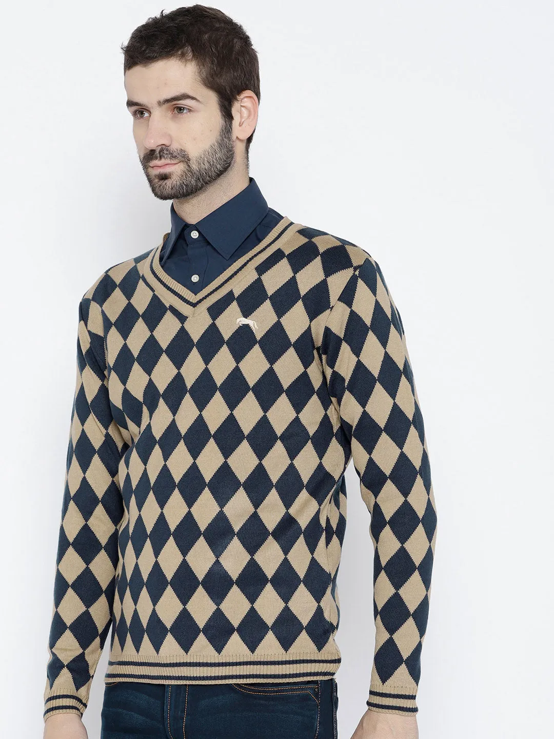 Men Beige and Navy Blue Colourblocked Pullover