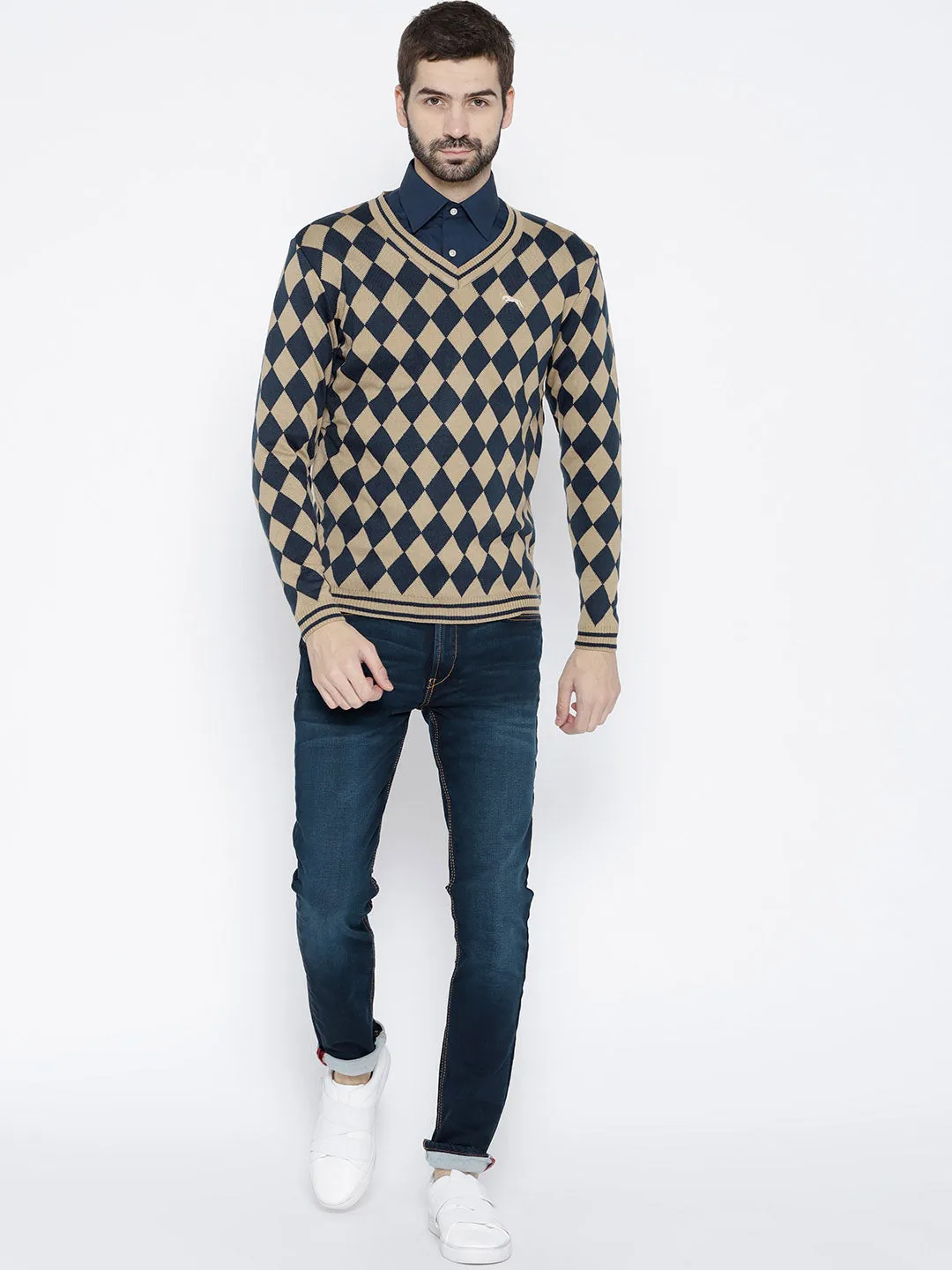 Men Beige and Navy Blue Colourblocked Pullover