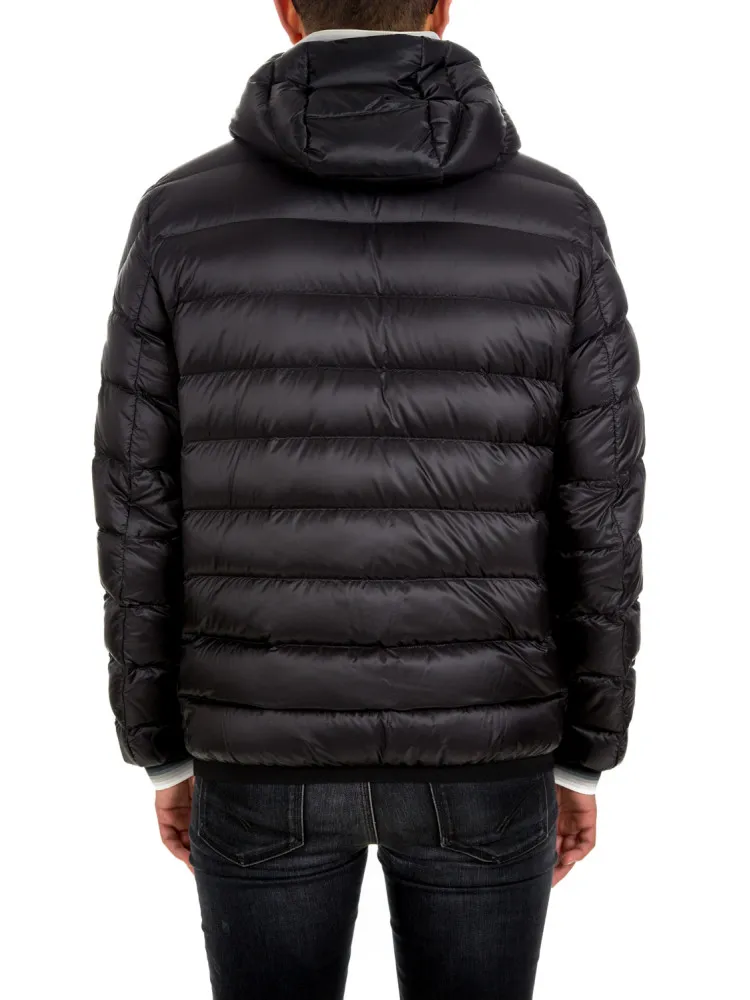 Moncler Avrieux Giubbotto | Credomen