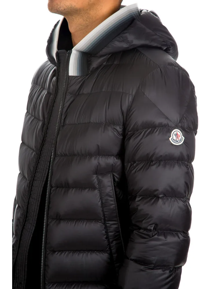 Moncler Avrieux Giubbotto | Credomen