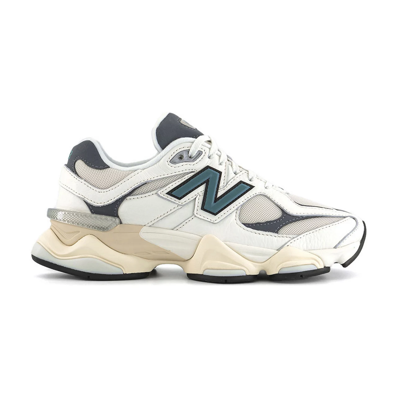 NEW BALANCE 9060 Trainers - Multi