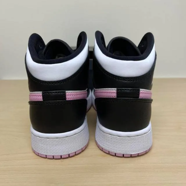 Nike Air Jordan 1 mid gs artic pink