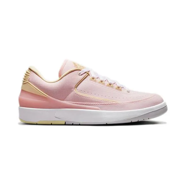 Nike Air Jordan 2 Low (Seersucker Pink/ Craft Atmosphere...