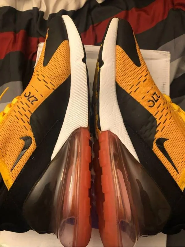 Nike air max 270 black university gold