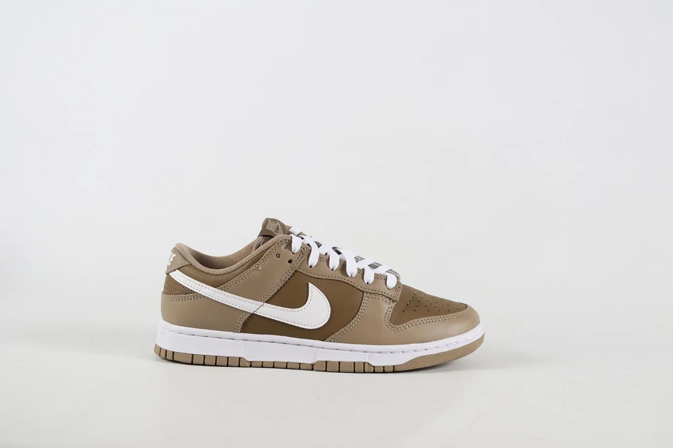 NIKE DUNK LOW JUDGE GREY LEATHER SNEAKERS EU 38.5 UK 5.5 US 6