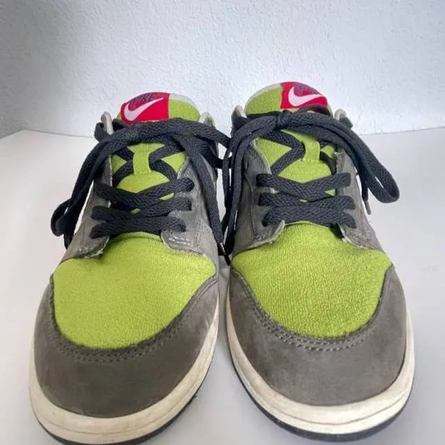 Nike dunk low pro kermit the frog muppets