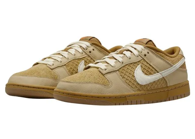 Nike dunk low waffle