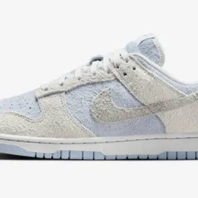 Nike dunk low wmns photon dust light armory blue