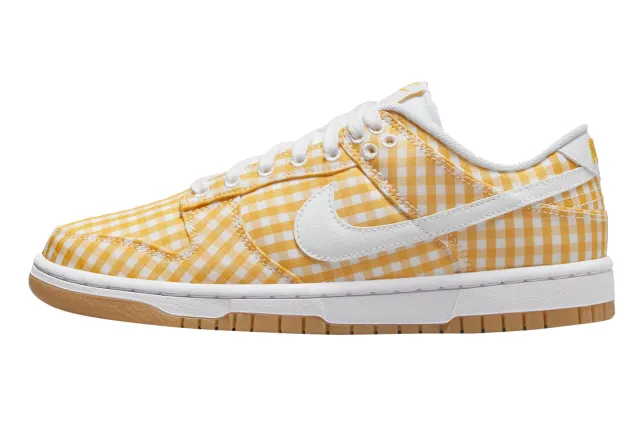 Nike dunk low yellow gingham