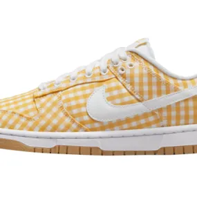 Nike dunk low yellow gingham