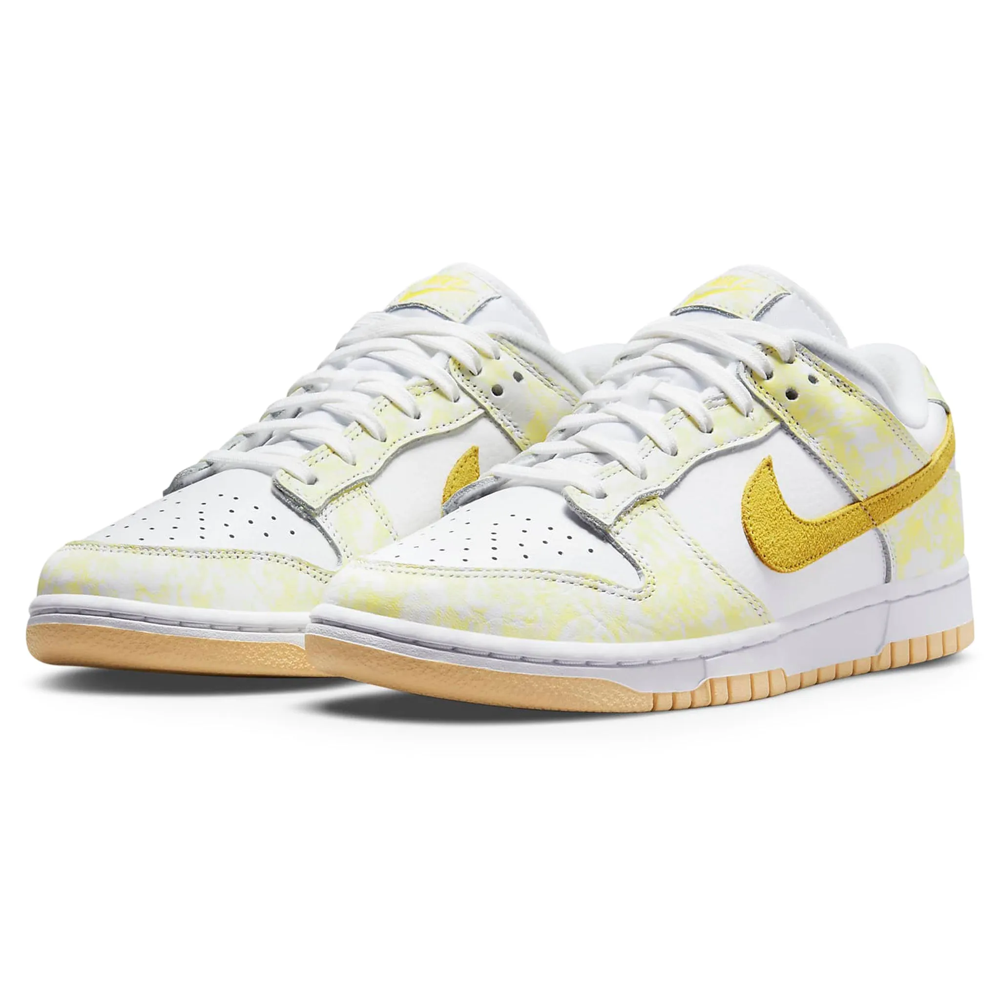 Nike Dunk Low Yellow Strike (W)