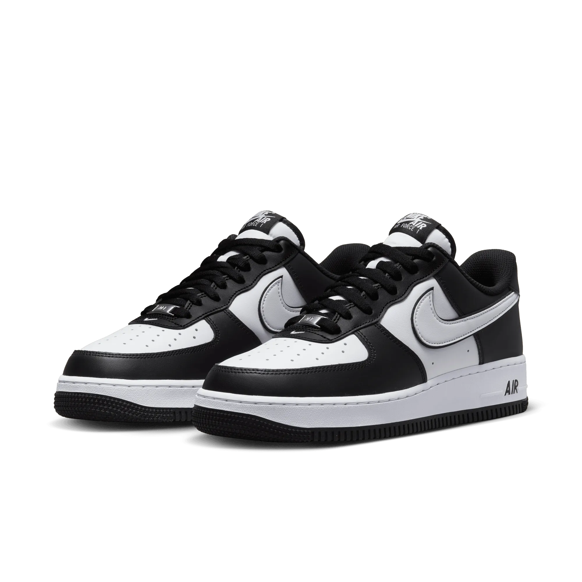 Nike - Men - Air Force 1 '07 - Black/White