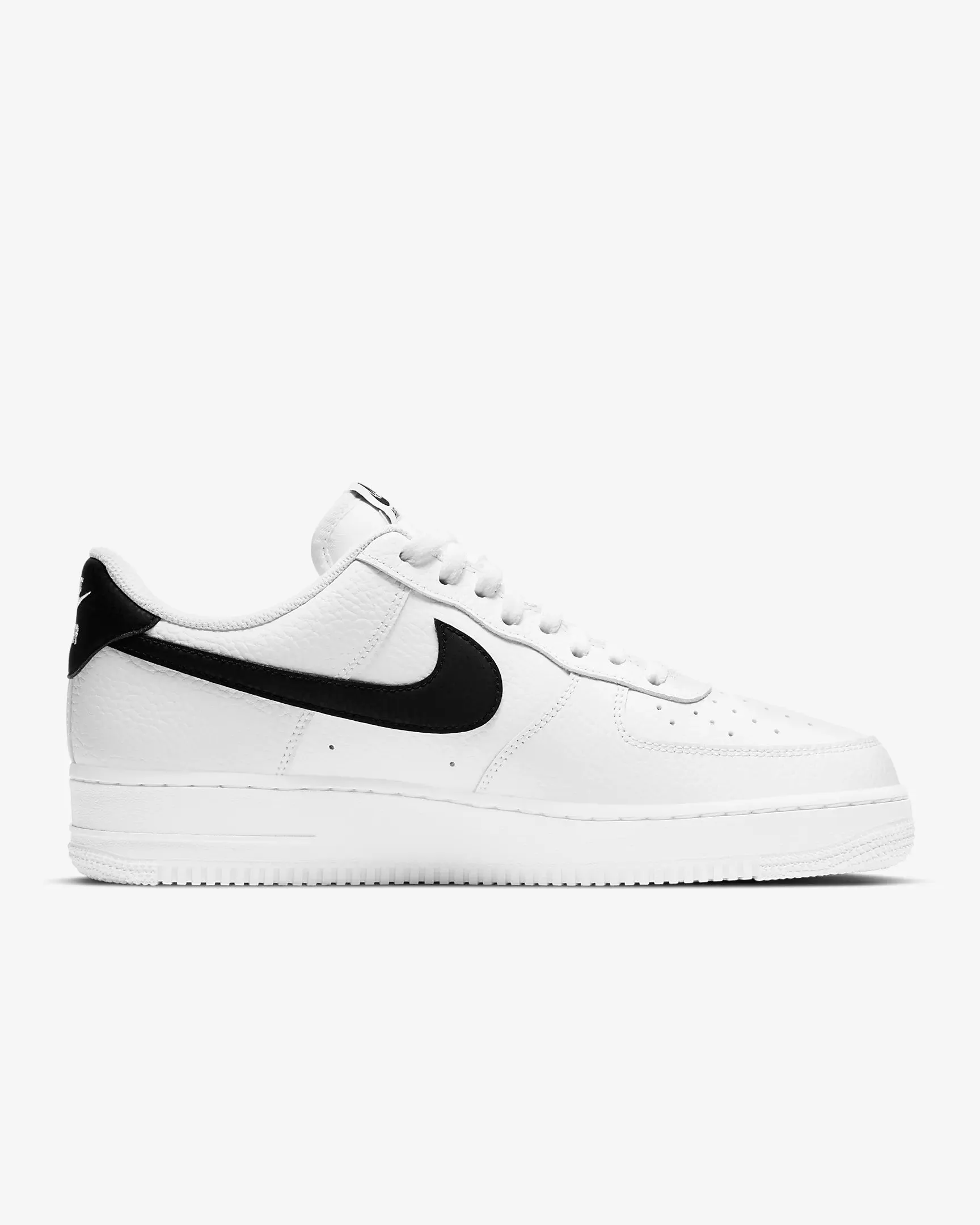 Nike - Men - Air Force 1 '07 - White/Black