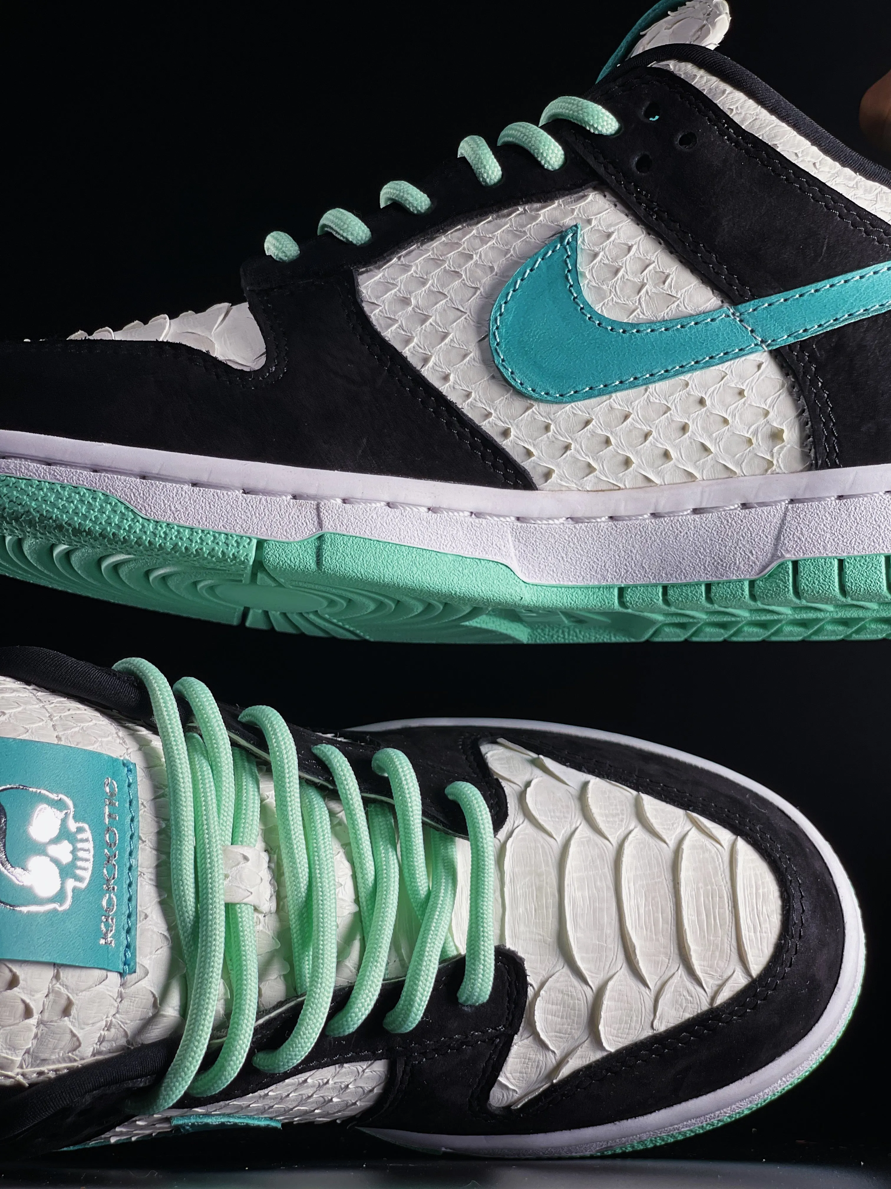 Nike SB Dunk Low Tiffany