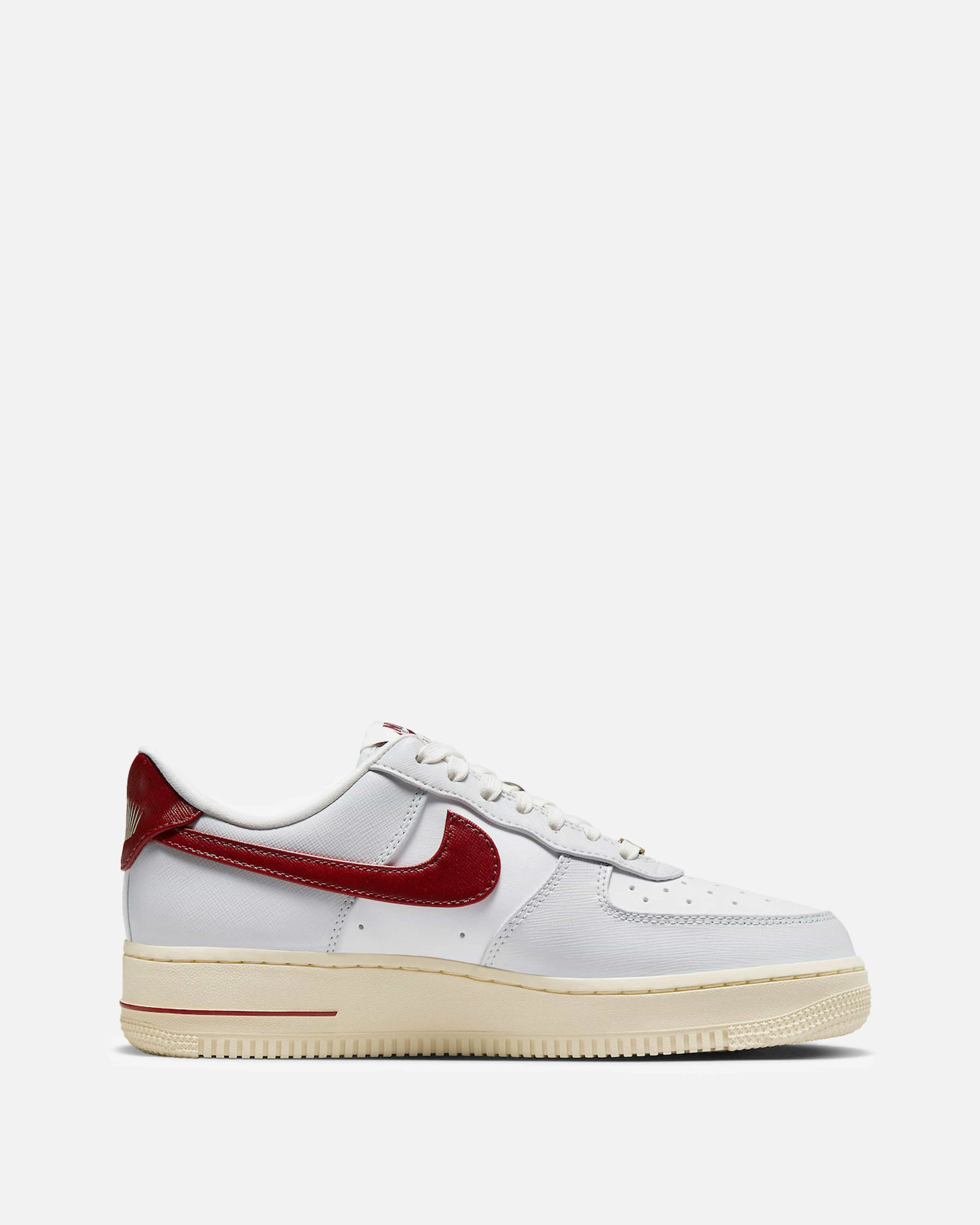 Nike Women's Air Force 1 Low SE 'Photon Dust/Team Red'