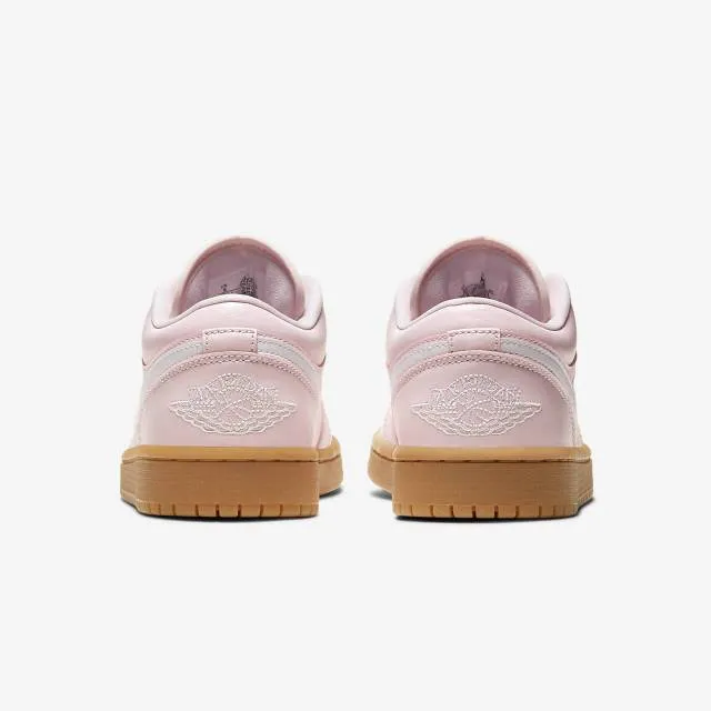 Nike Women's Air Jordan 1 Low (Arctic Pink Gum/ White/ G...