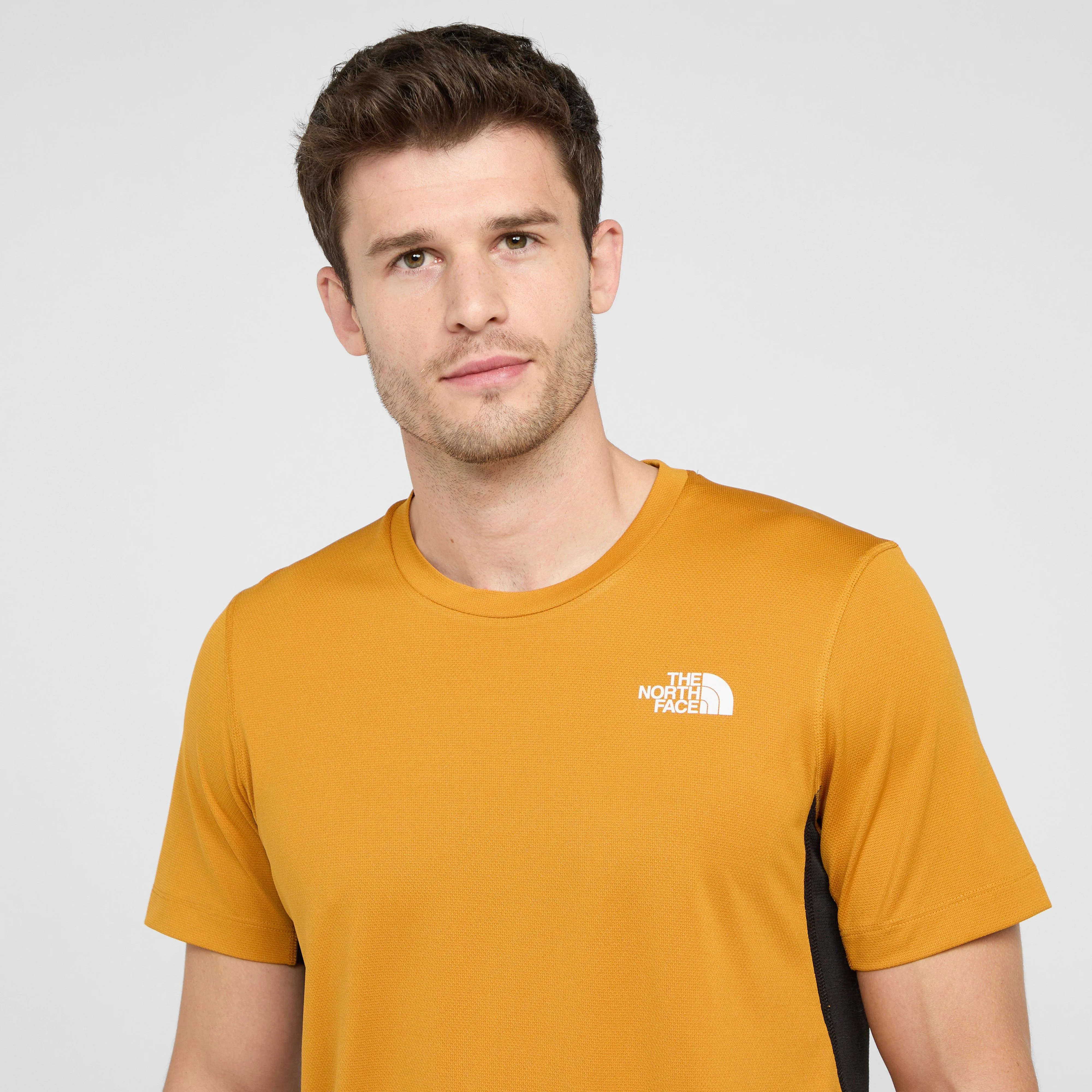 The North Face Men's Lightbright T-Shirt | Ultimate Outdoors