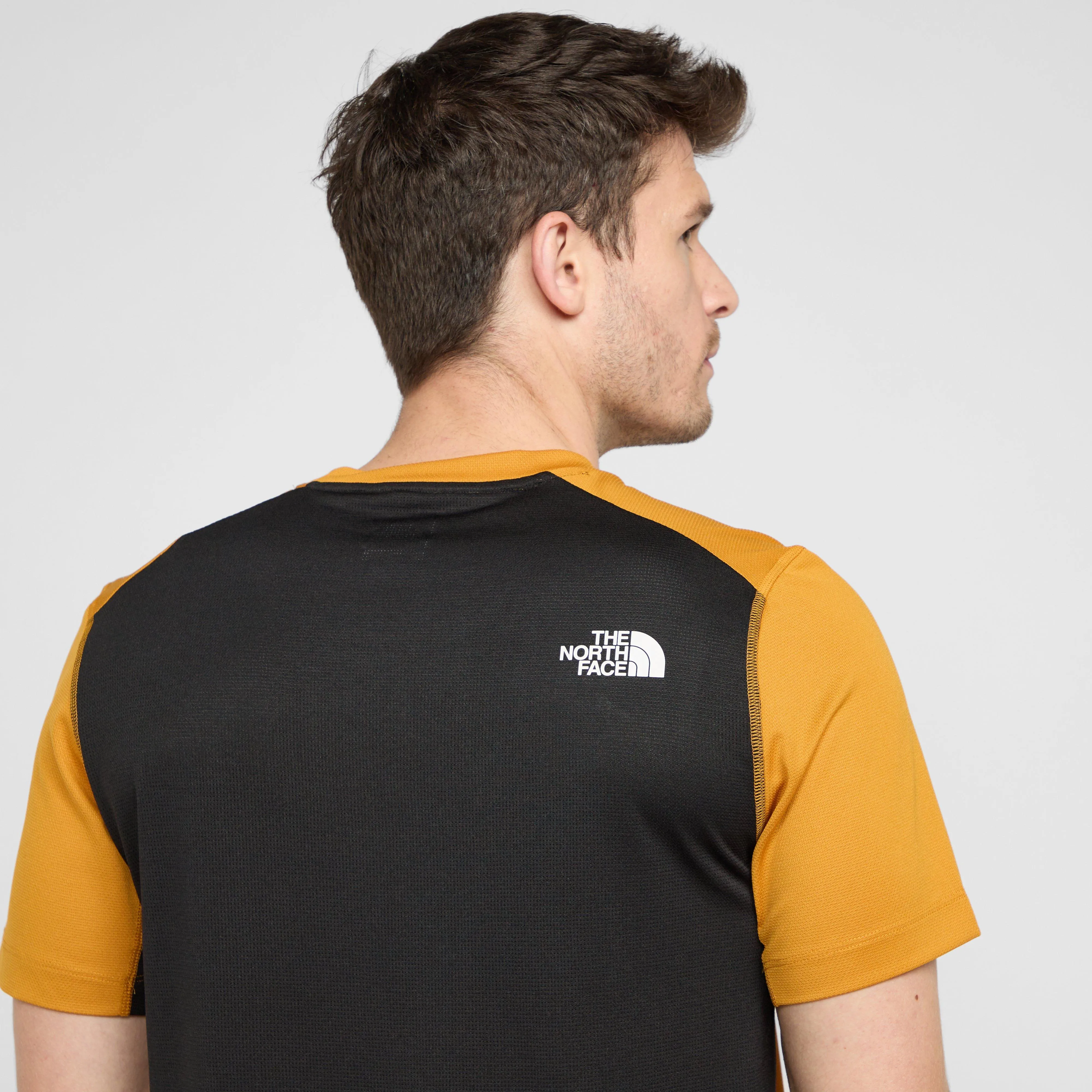 The North Face Men's Lightbright T-Shirt | Ultimate Outdoors