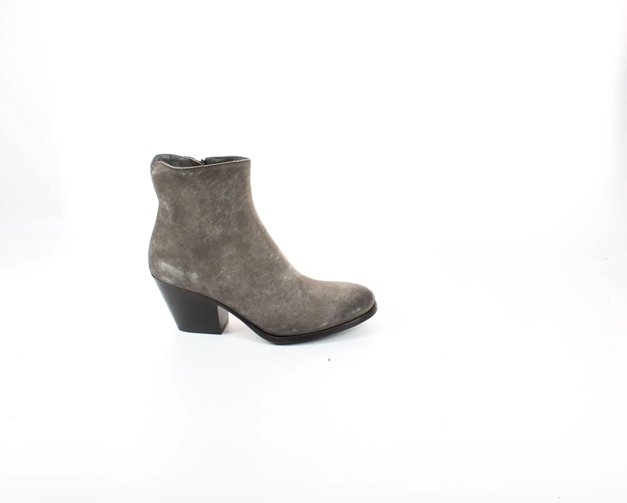 To Boot New York Grey Womens Ankle Sz 7.5