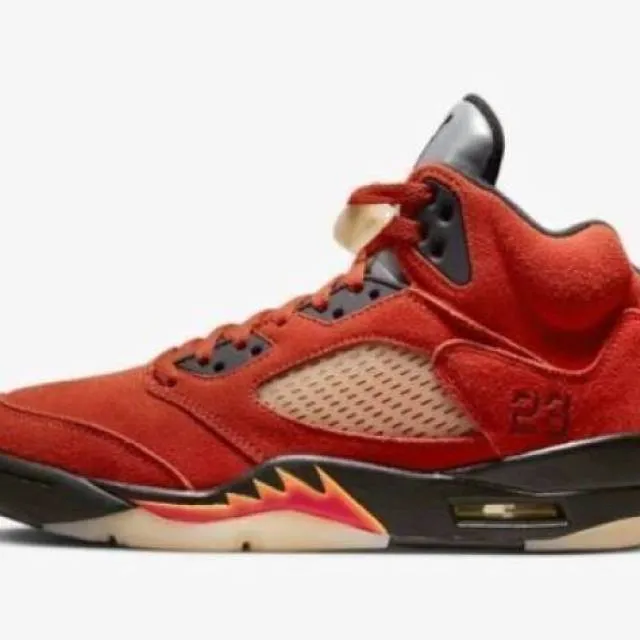 Wmns nike air jordan 5 retro dunk on mars 5-12 black fir...