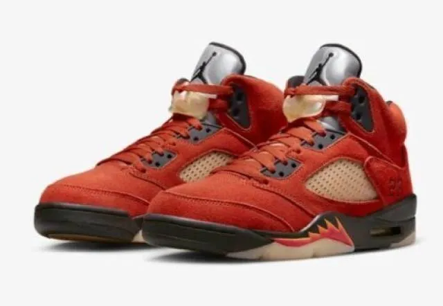 Wmns nike air jordan 5 retro dunk on mars 5-12 black fir...